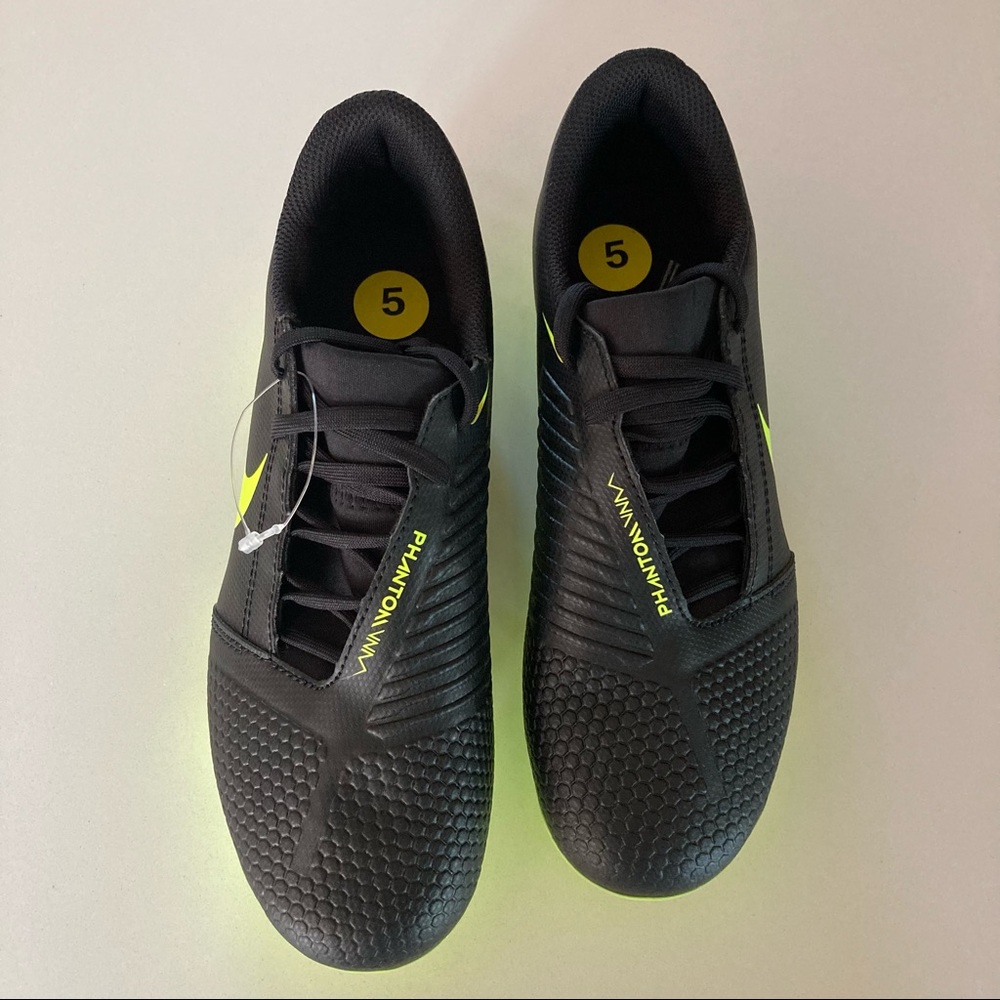 Nike Youth Size 5.5 Phantom Venom FG Soccer Cleats - Picture 3 of 8